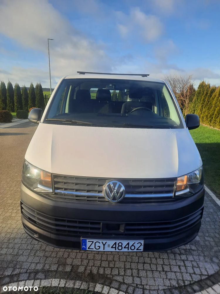 Volkswagen Transporter - 2