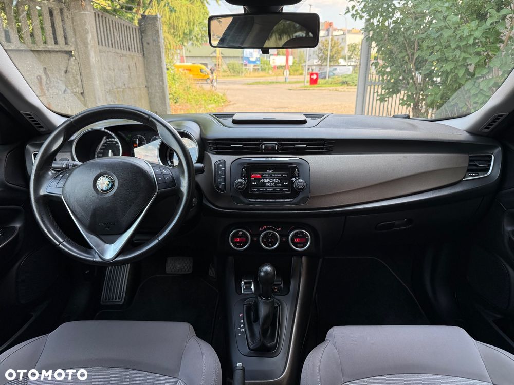 Alfa Romeo Giulietta 1.4 TB 16V Multiair TCT Sport - 24