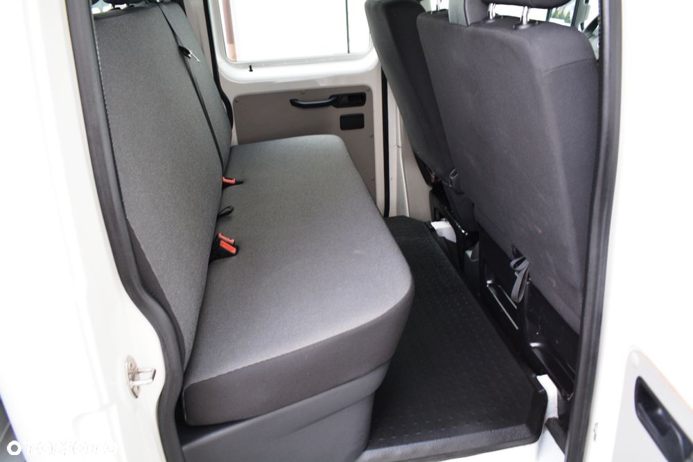 Volkswagen TRANSPORTER T6 DOKA - 23