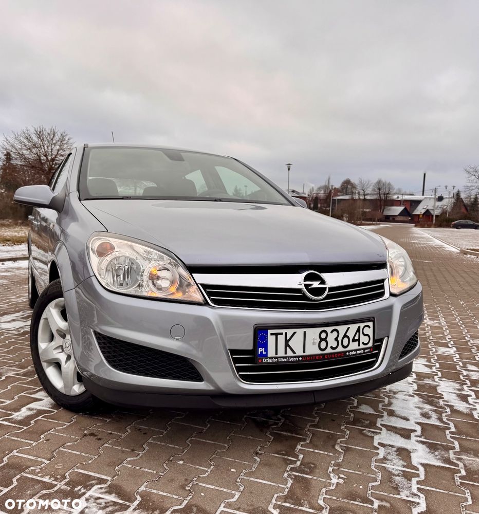 Opel Astra - 1