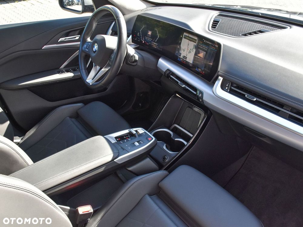 BMW X1 sDrive18i xLine - 26