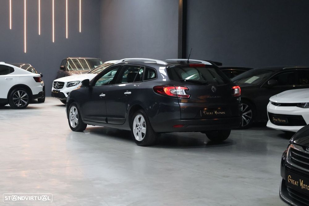 Renault Mégane 1.5 dCi Dynamique - 3