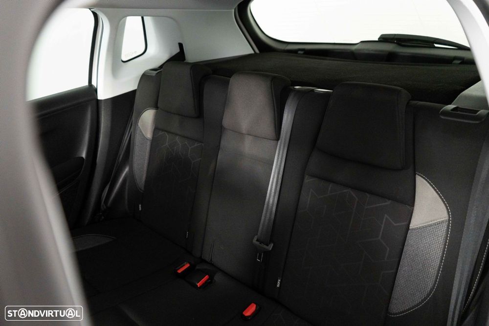Peugeot 2008 1.2 VTi Active - 11