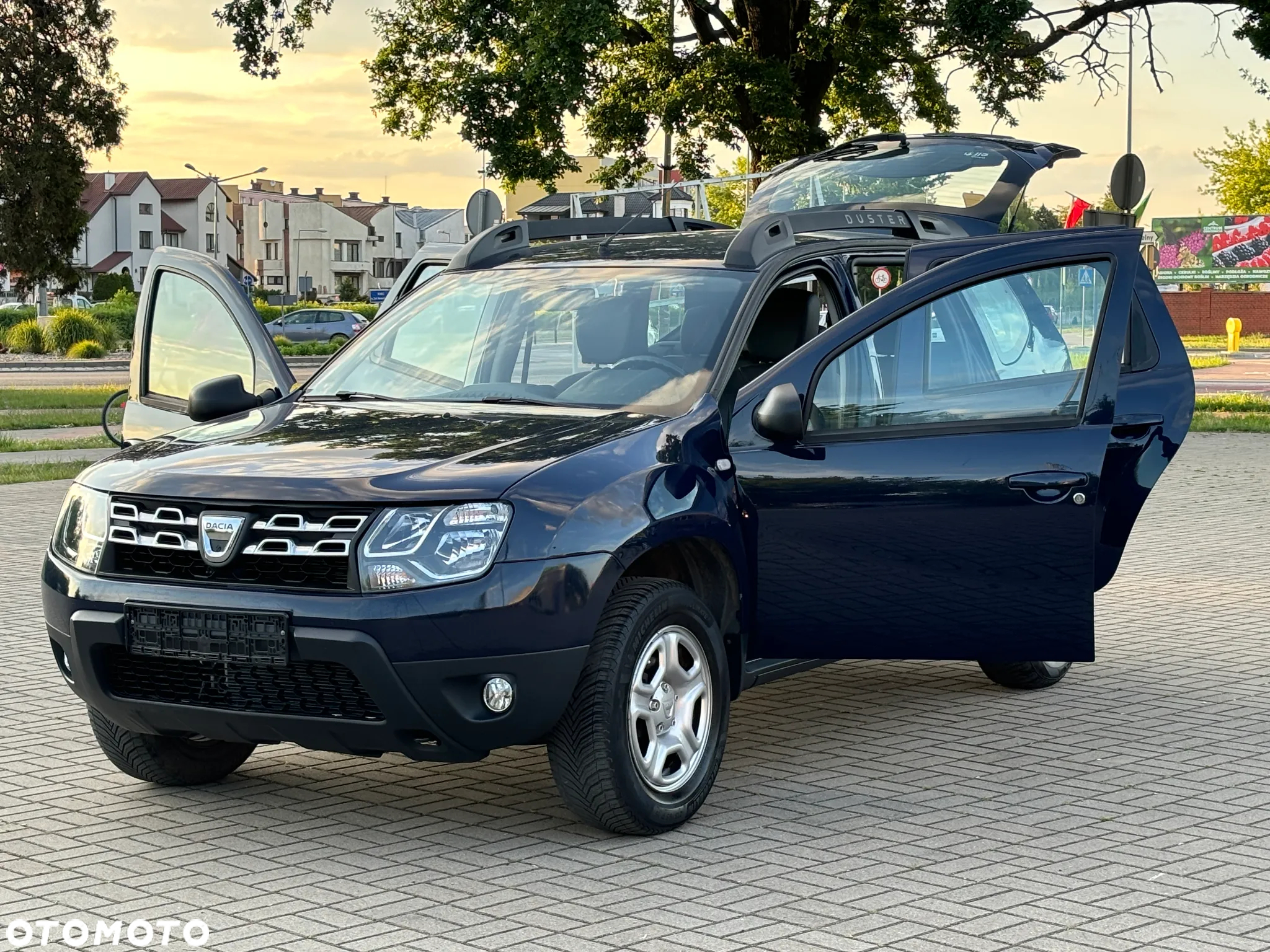Dacia Duster 1.6 SCe Ambiance S&S - 16