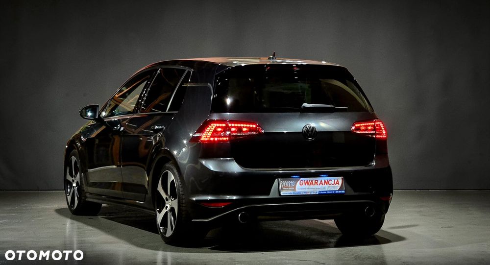 Volkswagen Golf GTI Performance BlueMotion Technology - 6