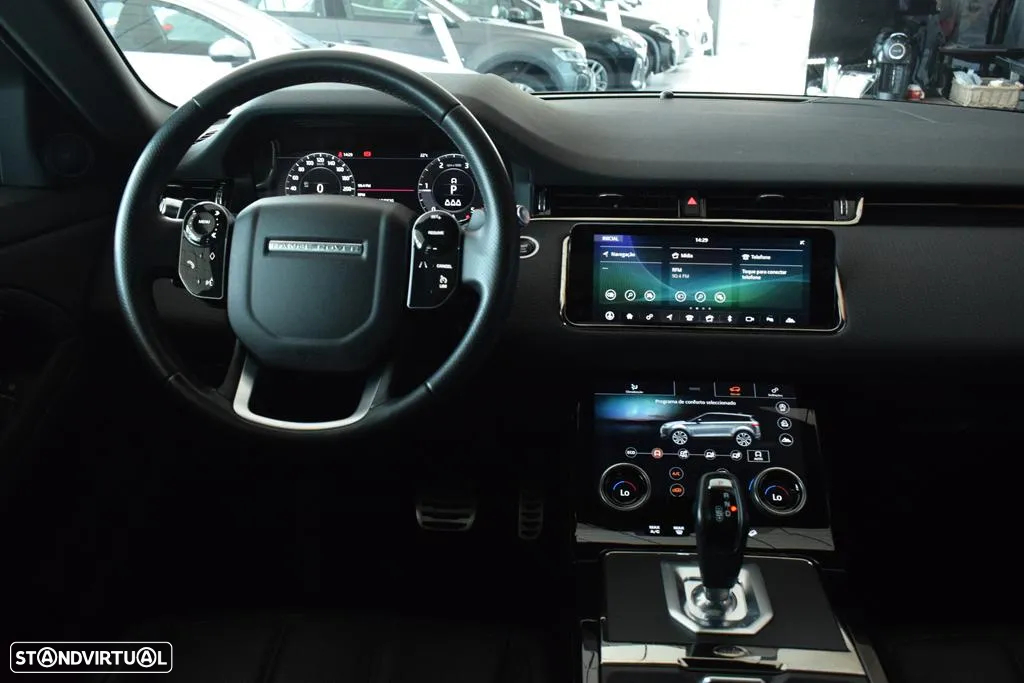 Land Rover Range Rover Evoque 2.0 D150 AWD R-Dynamic S Auto - 34