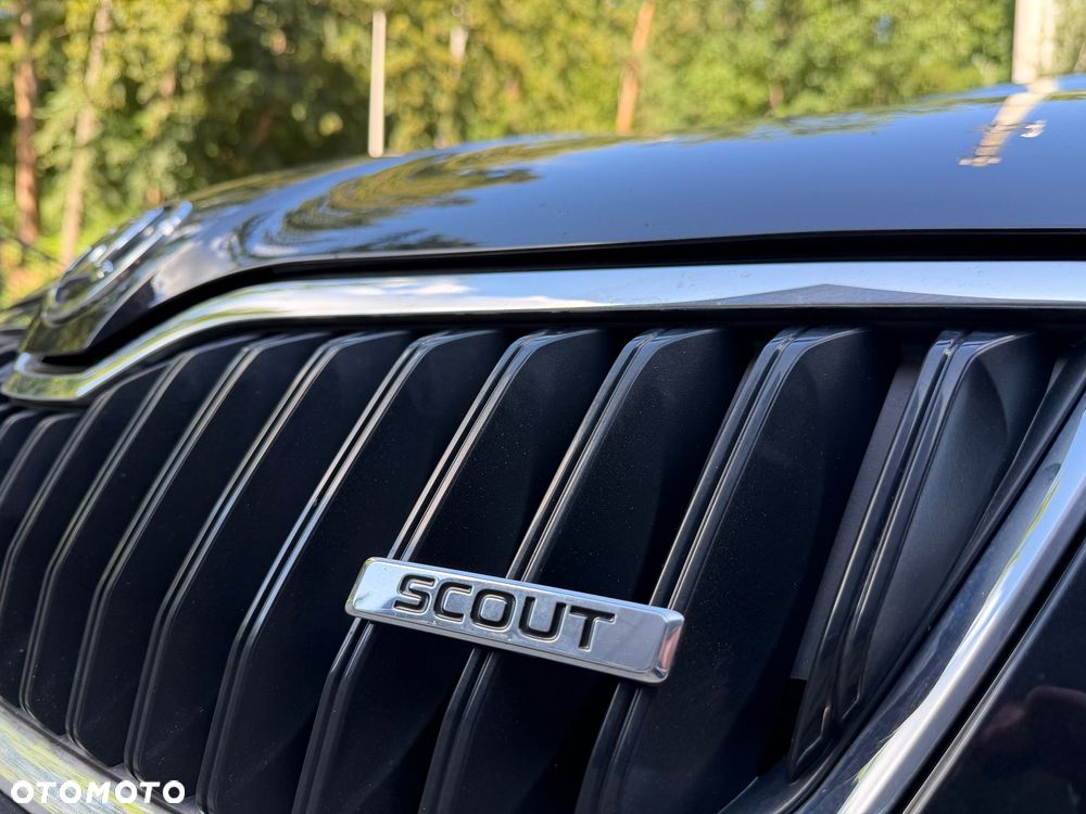Skoda Octavia 2.0 TDI 4x4 DSG Scout - 35