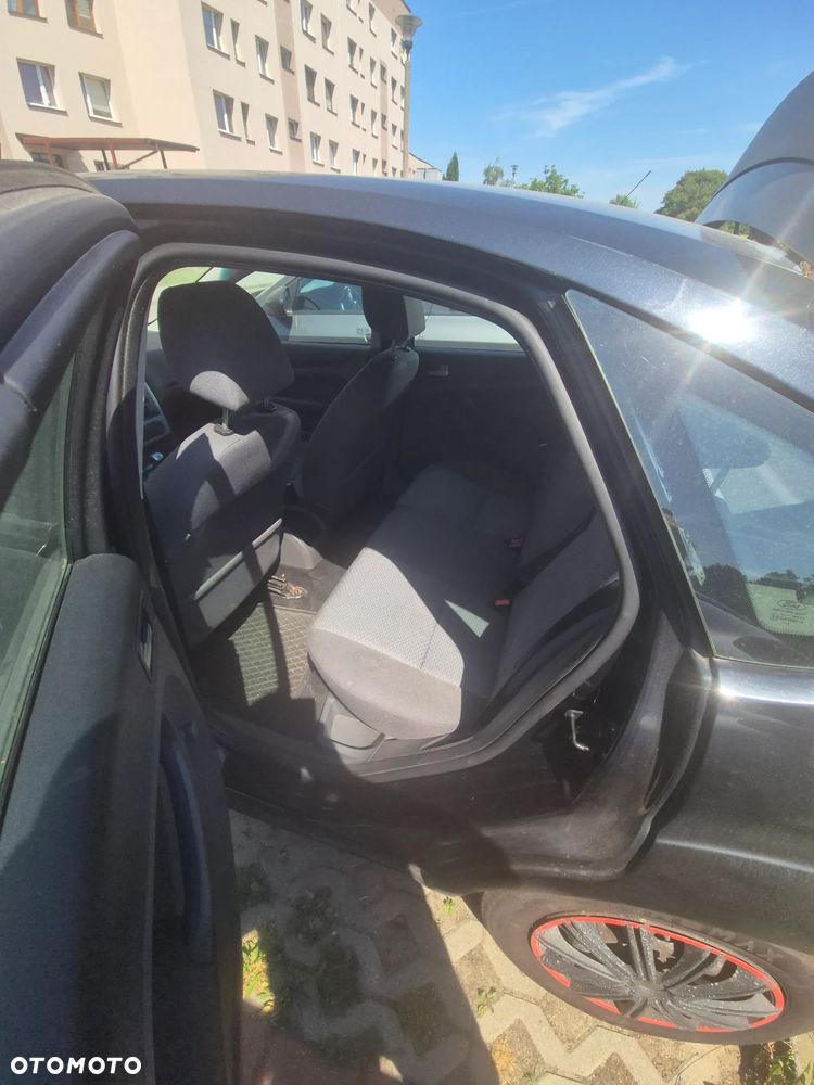Ford Focus 1.6 Ambiente - 7