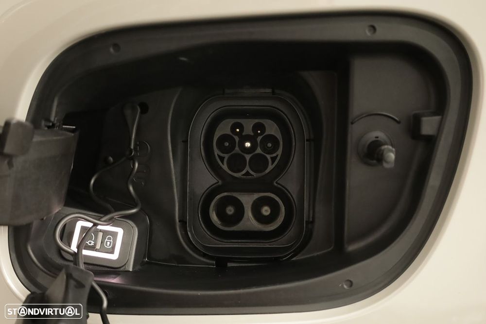 Alfa Romeo Junior Elletrica 50 kWh - 7