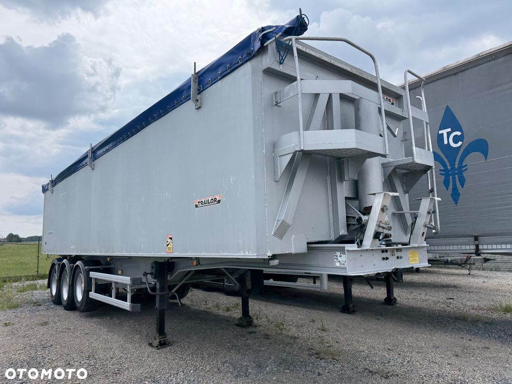 Trailor BENALU / TRAILOR / 52M3 / PALETOWA / NOWE OPONY / CALA ALUMINIOWA / PODNOSZONA OŚ / Z FRANCJI / STAN BDB / / /