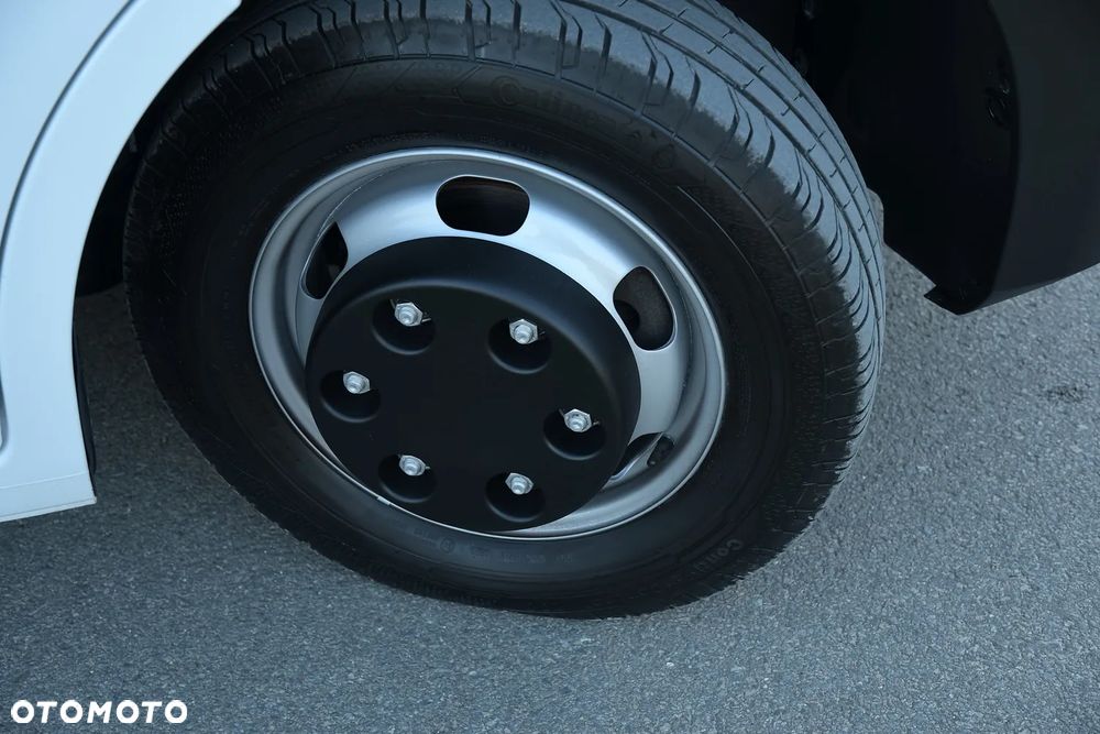 Renault MASTER 2.3 165KM * Salon PL * KONTENER 9epal+ WINDA 1t * SUPER STAN! - 18