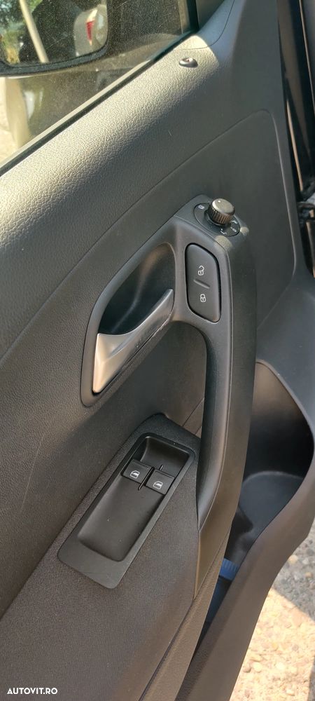 VOLKSWAGEN Polo 2014 — imagine 7