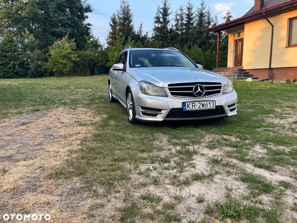 Mercedes-Benz Klasa C 300 CDI 4Matic 7G-TRONIC Avantgarde Edition - 18