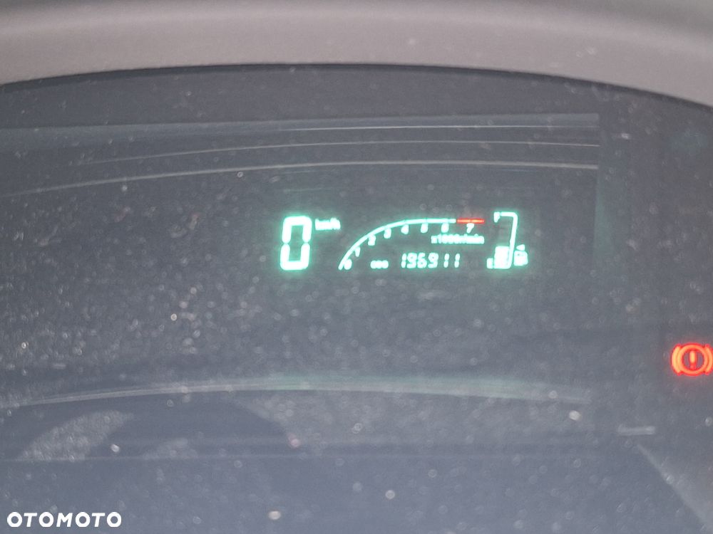 Toyota Yaris 1.3 Sol - 7