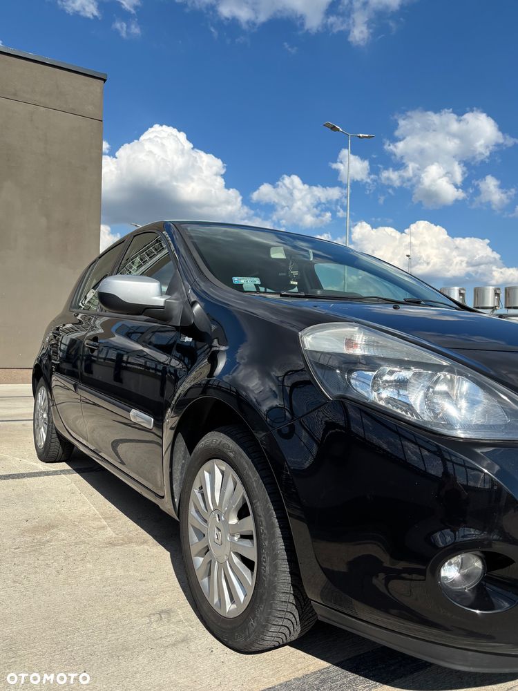 Renault Clio - 5