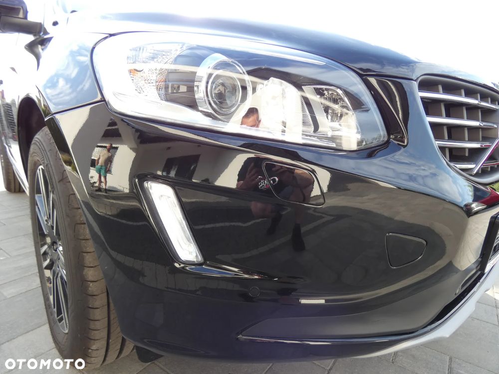 Volvo XC 60 D5 AWD Momentum - 15