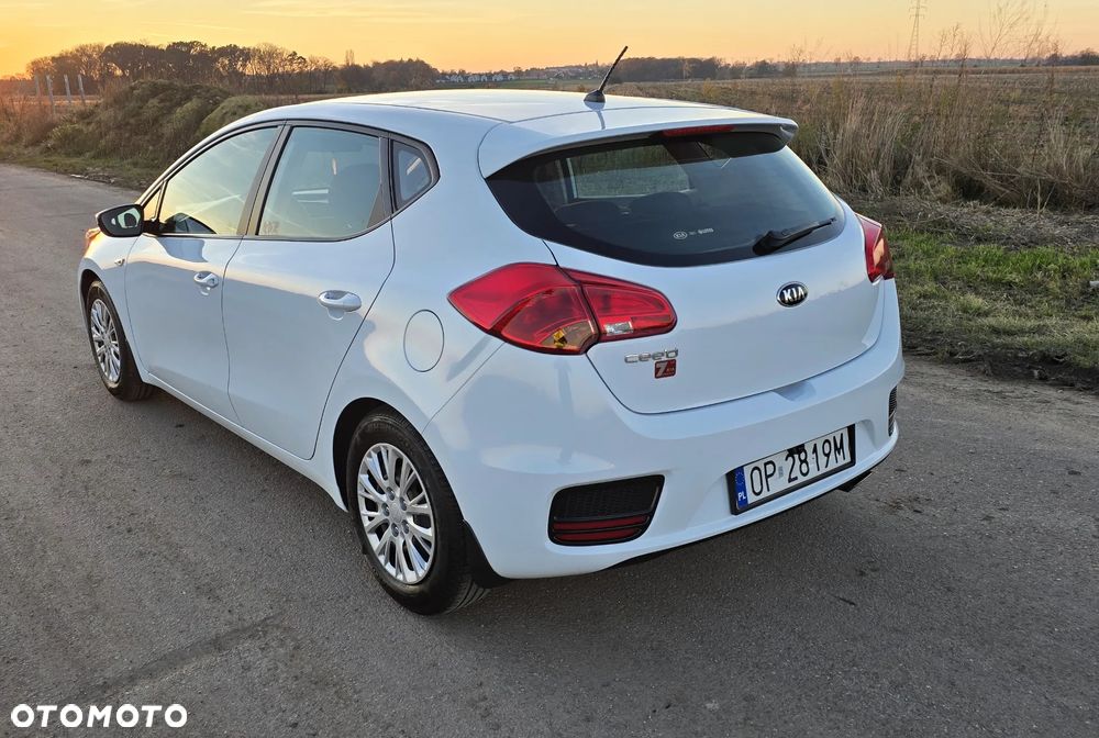 Kia Ceed Cee'd 1.4 L - 2