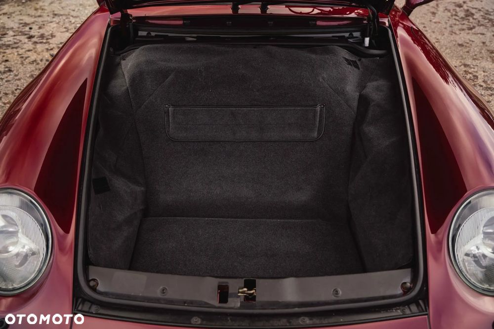 Porsche 911 - 13