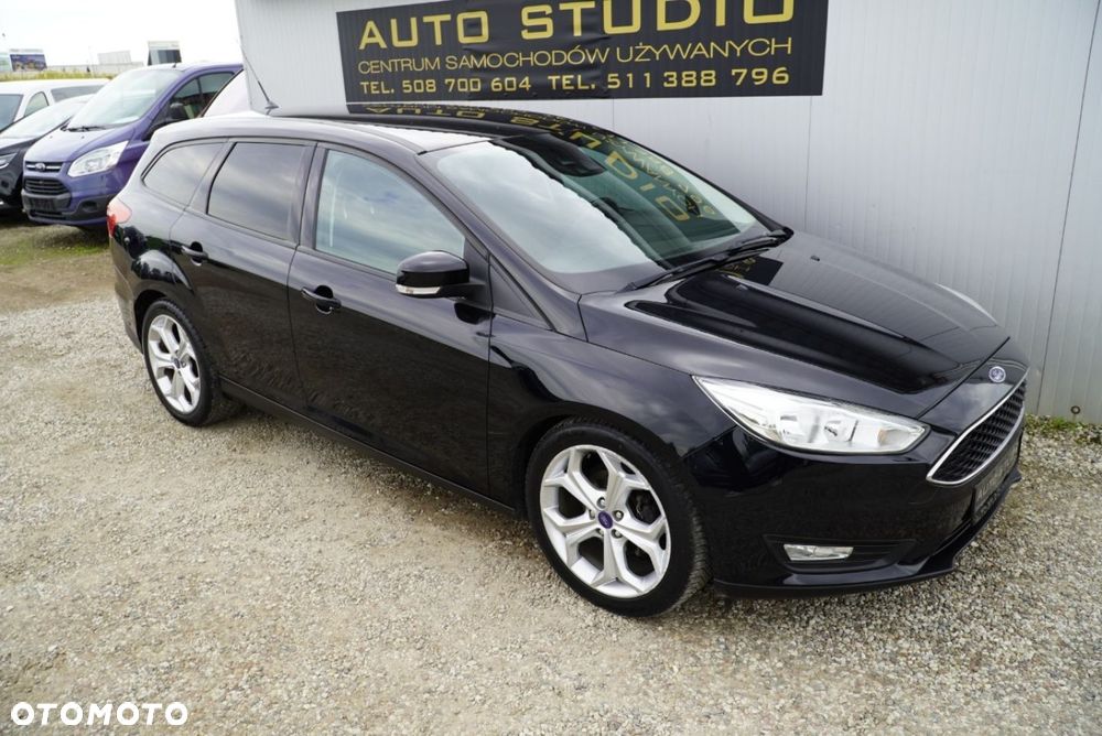 Ford Focus 1.5 EcoBlue Start-Stopp-System TITANIUM - 2