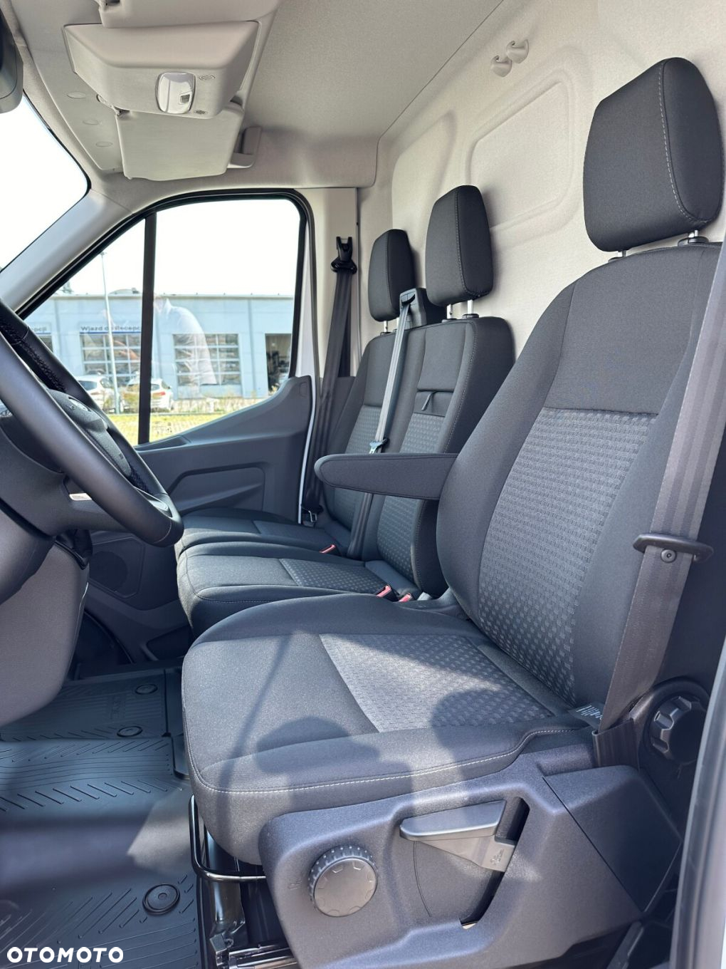 Ford transit 2.0 130KM M6 FWD Trend 350 L3H2 - 13