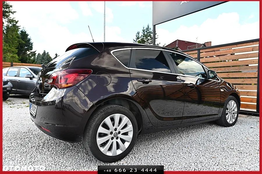 Opel Astra - 12
