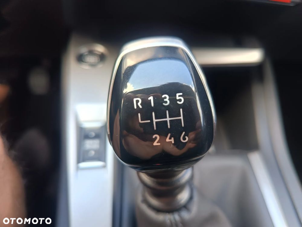 Peugeot 308 - 32
