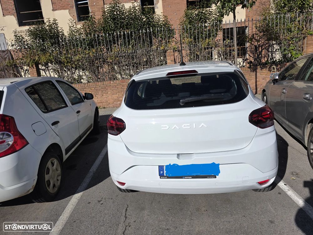 Dacia Sandero - 2