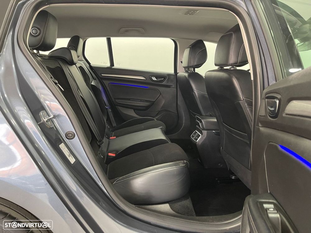Renault Mégane Sport Tourer ENERGY dCi 130 INTENS - 19