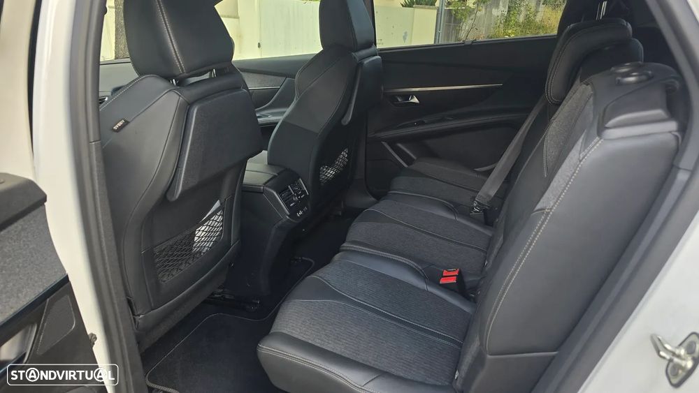 Peugeot 5008 1.5 BlueHDi GT Line EAT8 - 24