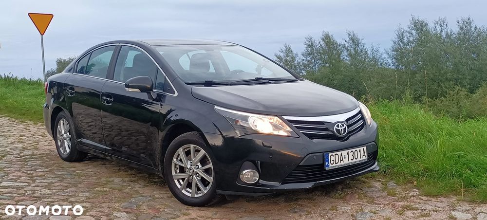 Toyota Avensis 1.8 Premium - 5