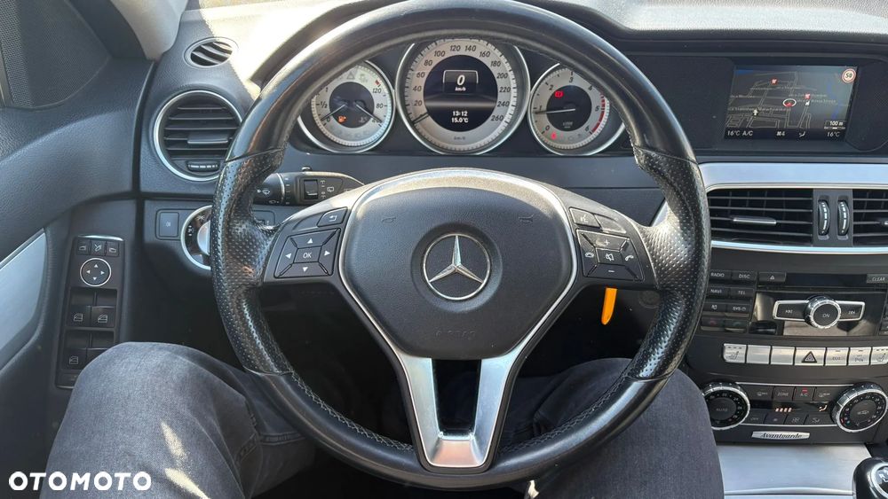 Mercedes-Benz Klasa C 220 CDI Avantgarde - 13