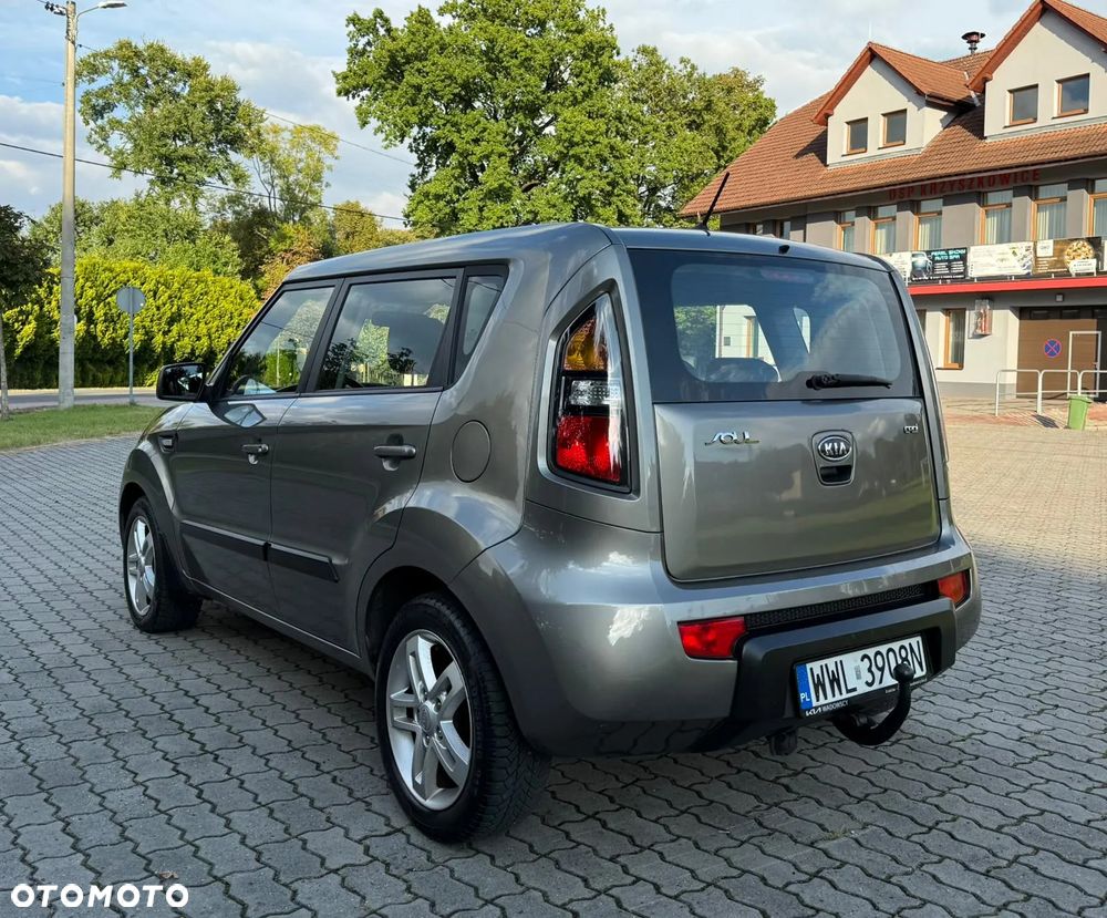 Kia Soul 1.6 CRDi L - 8