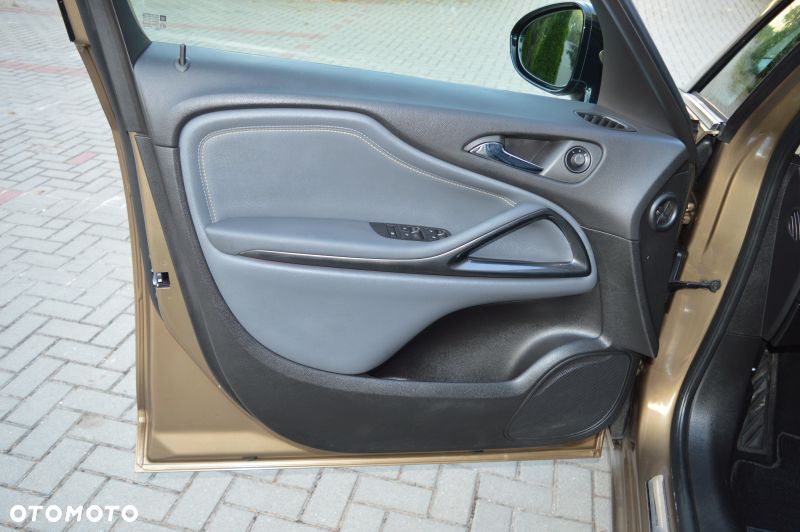 Opel Zafira - 13