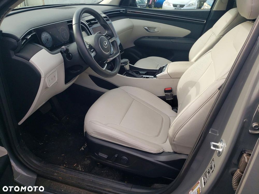 Hyundai Tucson 1.6 GDi 2WD DCT Premium - 8
