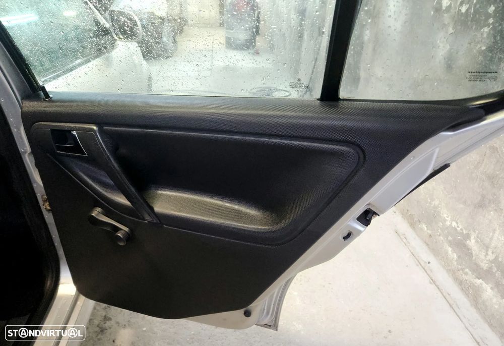 VW Polo 1.0 Confortline - 16