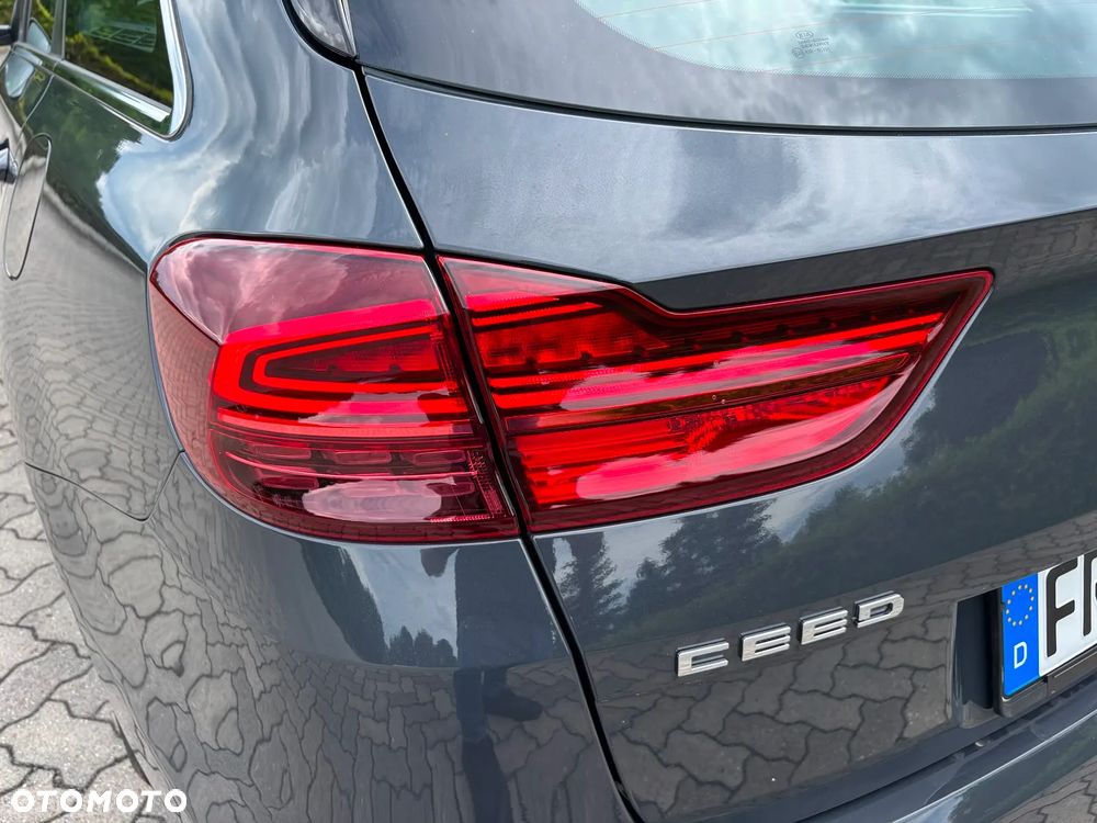 Kia Ceed 1.6 CRDi SCR L Business Line DCT - 34