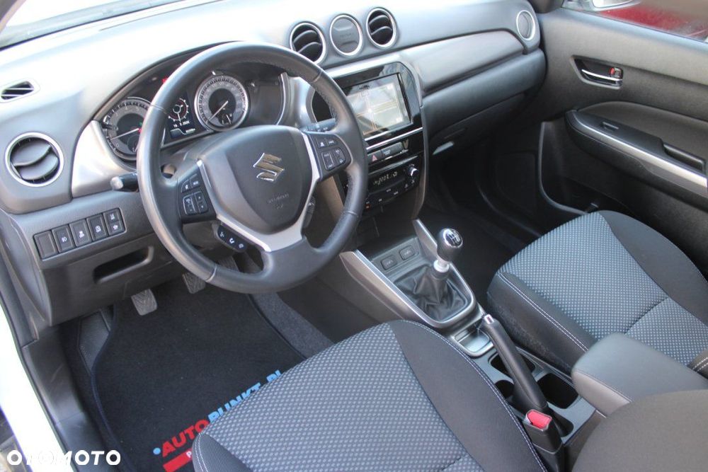 Suzuki Vitara - 14