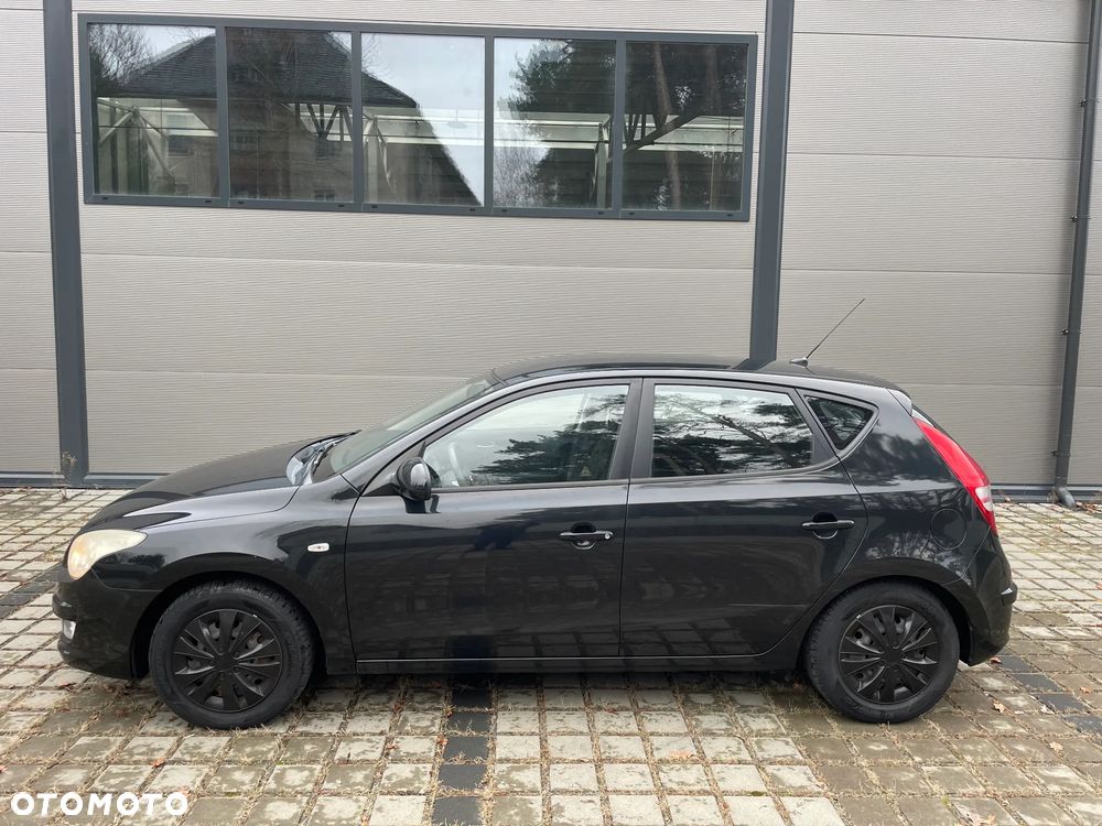 Hyundai i30 1.6 Classic + - 3