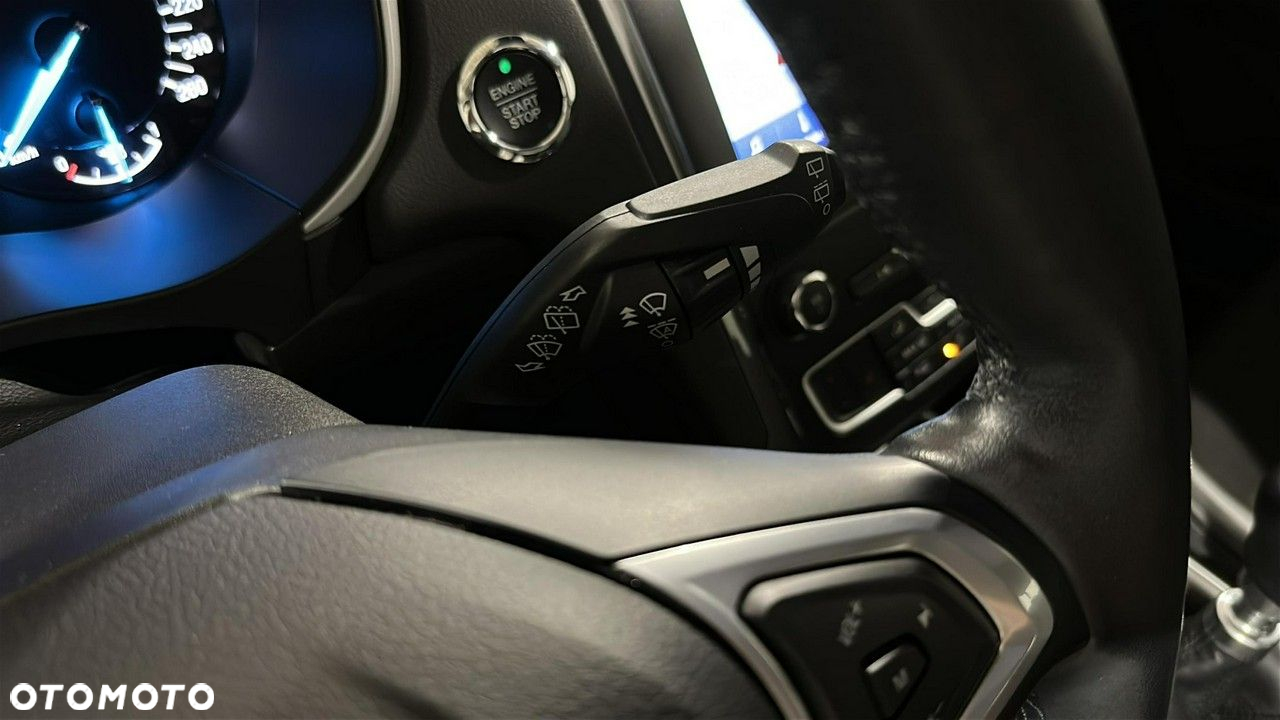 Ford Mondeo - 22