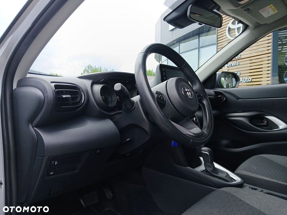 Toyota Yaris Cross Hybrid 1.5 Comfort - 19