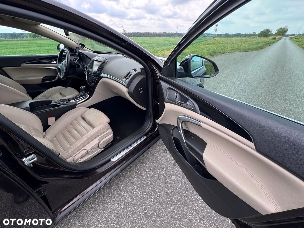 Opel Insignia 2.0 CDTI Cosmo - 11