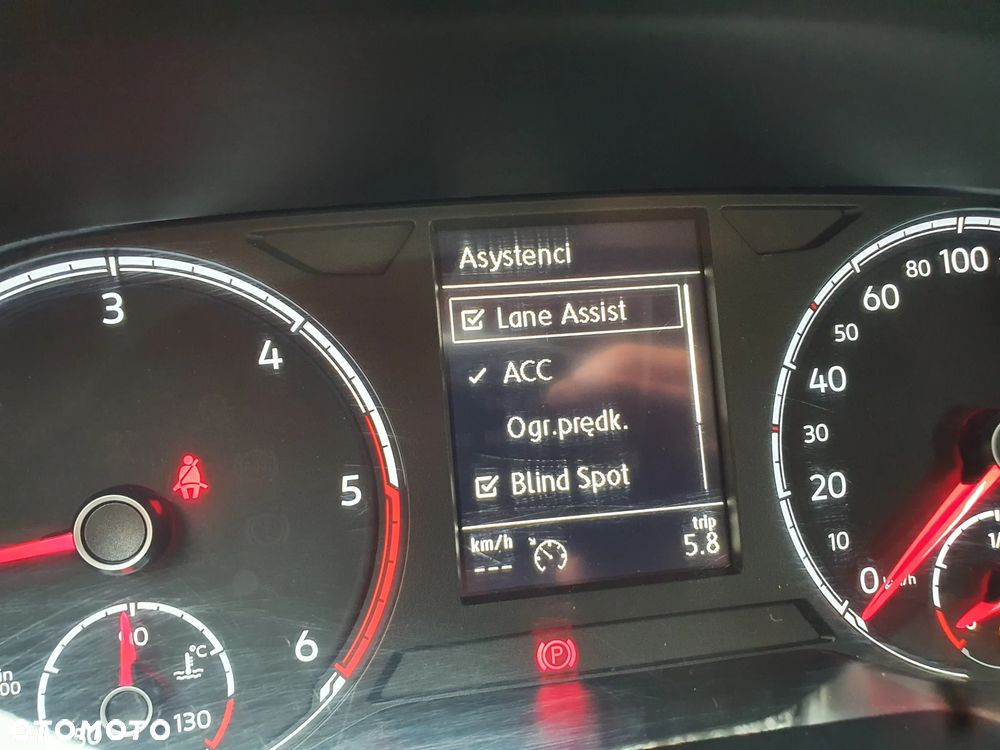 Volkswagen T-Cross 1.6 TDI SCR Life - 18