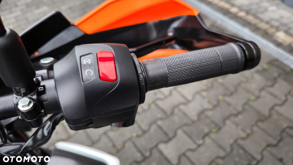 KTM Adventure - 12