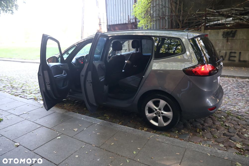 Opel Zafira 1.6 CDTI Enjoy S&S - 11