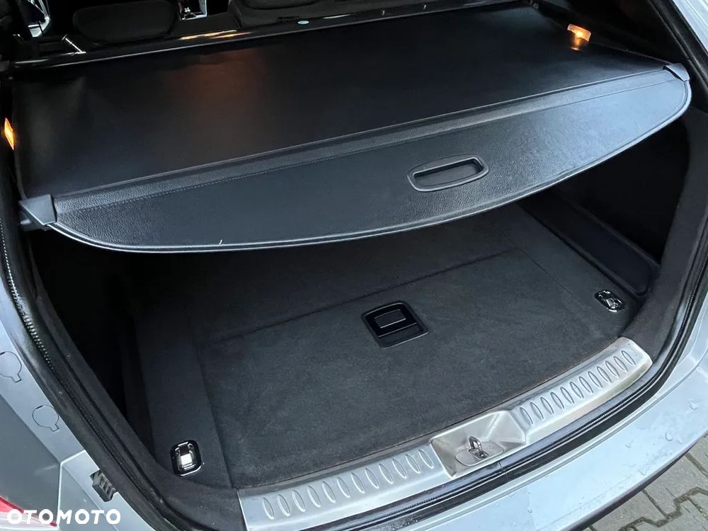 Hyundai i40 Kombi blue 1.7 CRDi Style - 21