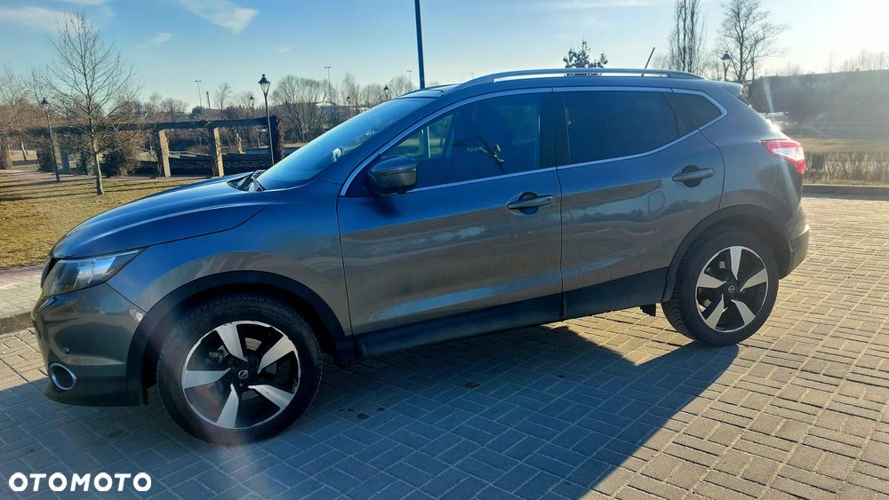 Nissan Qashqai 1.2 DIG-T Xtronic ACENTA - 2
