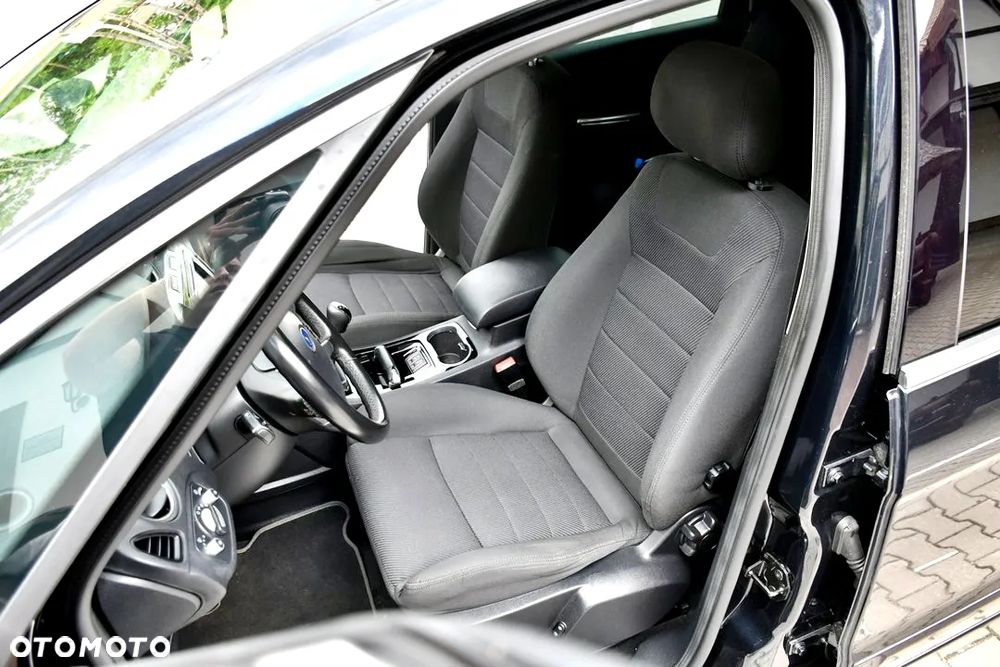 Ford S-Max 2.0 TDCi Titanium - 35