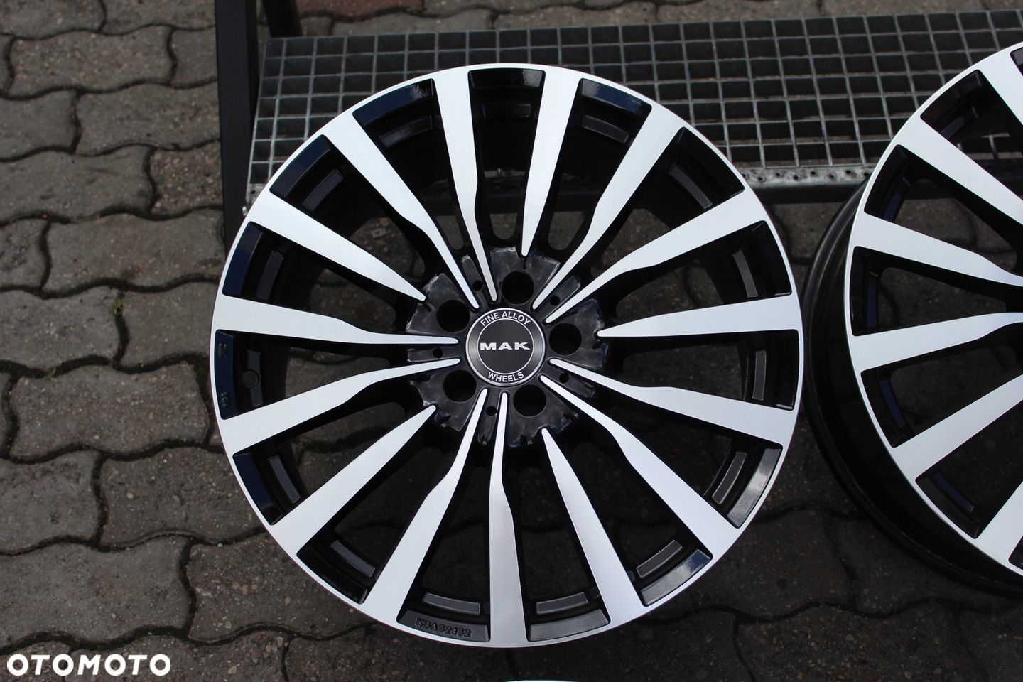 MAK 20cali 5x112 ET22 9,5J AUDI MERCEDES BMW - 3