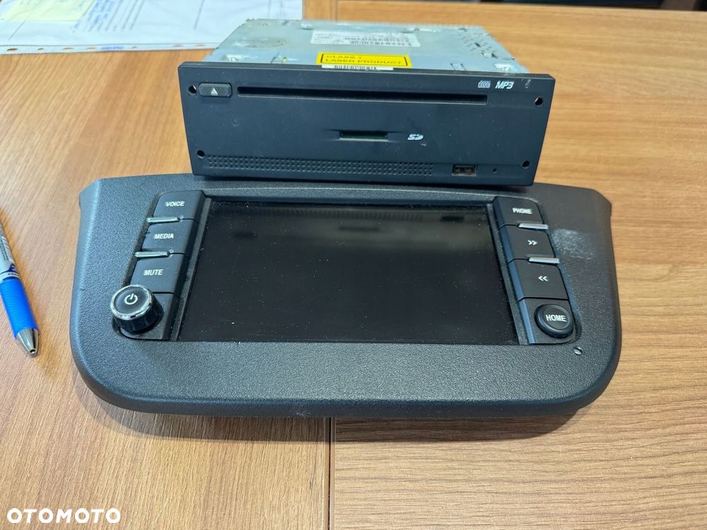 Iveco Daily 2,3 HPI 14-20 radio monitor ekran nawigacja czytnik 5801727206 - 1