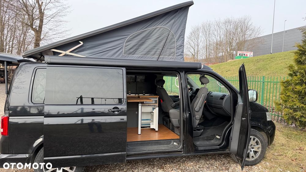 Volkswagen Caravelle - 12